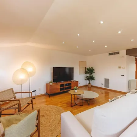 Bravissimo Placa Catalunya 10, Duplex Penthouse