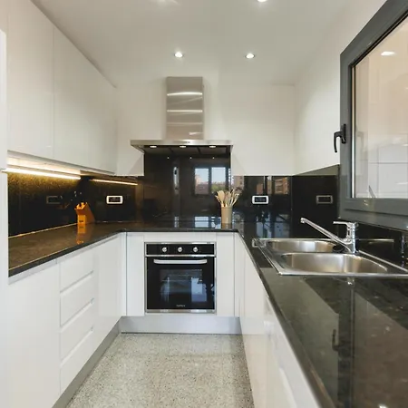 Bravissimo Placa Catalunya 10, Duplex Penthouse Apartment Girona