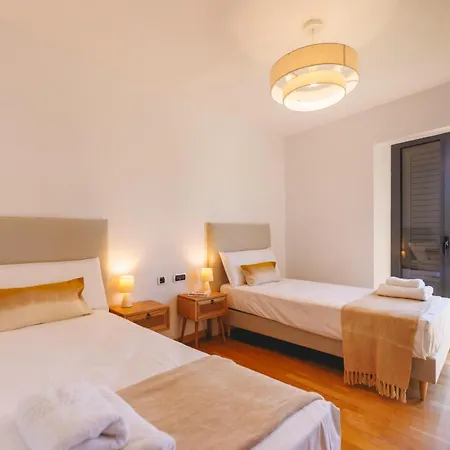Bravissimo Placa Catalunya 10, Duplex Penthouse Apartment *